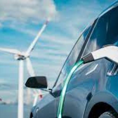 What are the sources of EMI in Electric Vehicles?