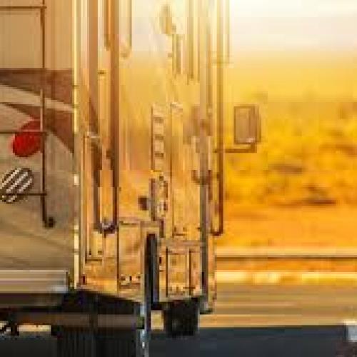 Things to Avoid While Driving a Motorhome